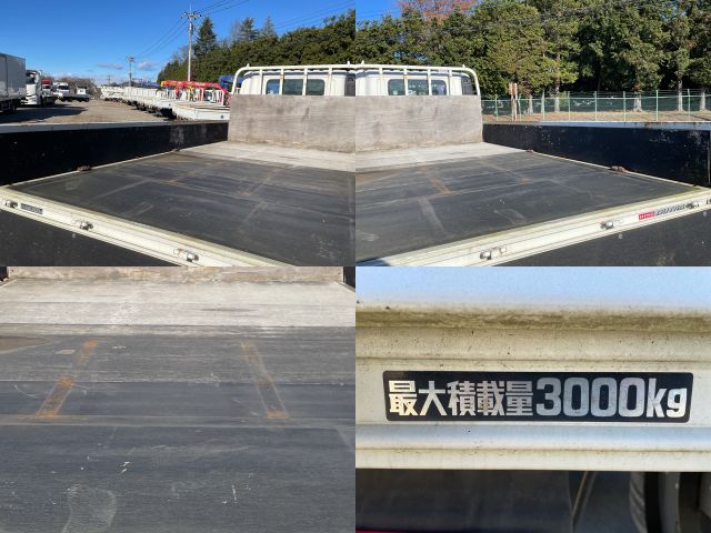 日野デュトロ平ボディ小型（2t・3t）[写真11]