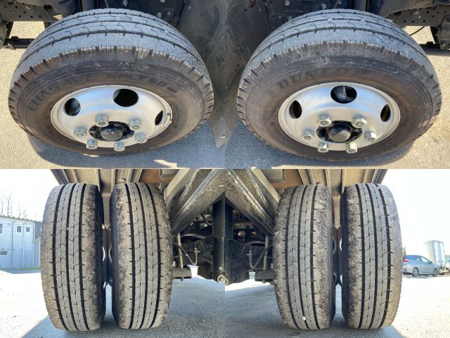 日野デュトロ平ボディ小型（2t・3t）[写真12]