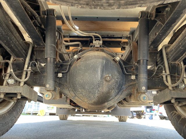 日野デュトロ平ボディ小型（2t・3t）[写真15]