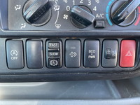 日野デュトロ平ボディ小型（2t・3t）[写真28]