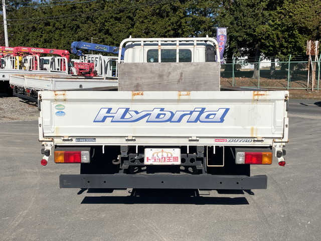 日野デュトロ平ボディ小型（2t・3t）[写真08]