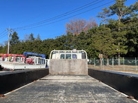 日野デュトロ平ボディ小型（2t・3t）[写真10]