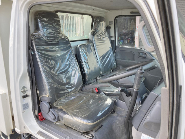 いすゞエルフダンプ小型（2t・3t）[写真29]