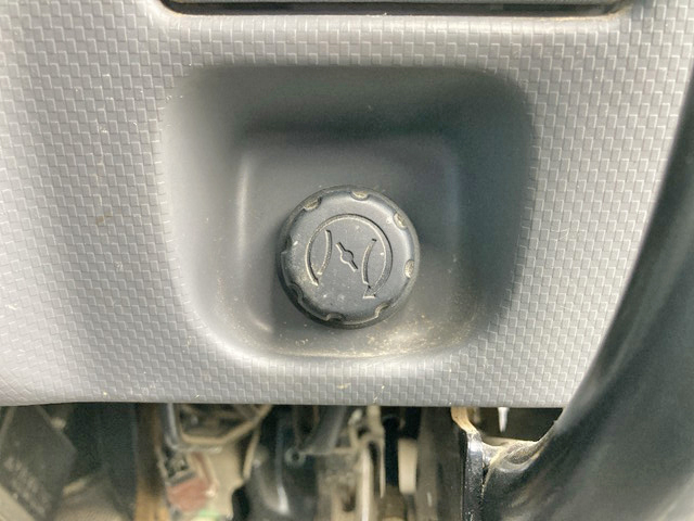 いすゞエルフダンプ小型（2t・3t）[写真33]