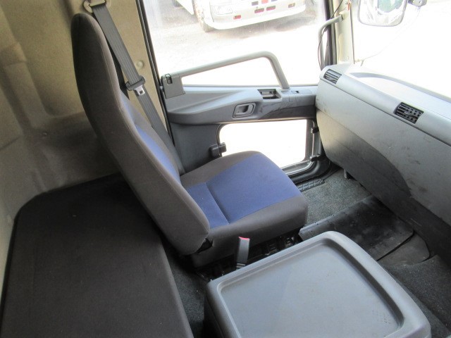 三菱ふそうファイターアルミブロック増トン（6t・8t）[写真25]