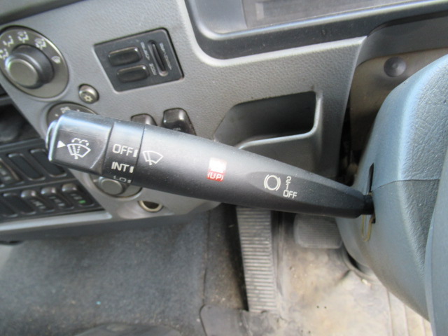 三菱ふそうファイターアルミブロック増トン（6t・8t）[写真32]