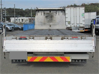 三菱ふそうファイターアルミブロック増トン（6t・8t）[写真08]