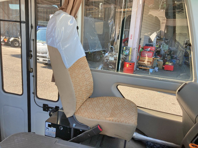 三菱ふそうローザマイクロバス[写真12]