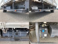 三菱ふそうキャンター幌ウイング小型（2t・3t）[写真18]