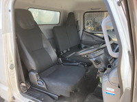 三菱ふそうキャンター幌ウイング小型（2t・3t）[写真26]