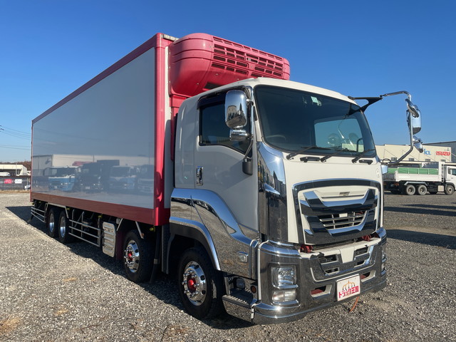 いすゞギガ冷凍車（冷蔵車）大型（10t）[写真03]