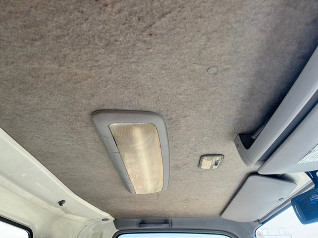 いすゞエルフアルミバン小型（2t・3t）[写真12]