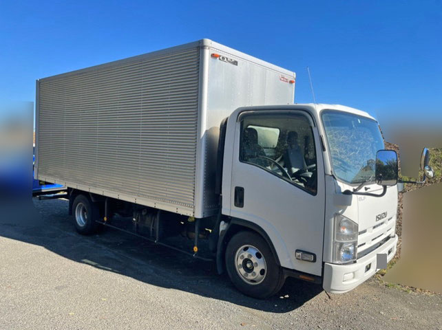 いすゞエルフアルミバン小型（2t・3t）[写真02]