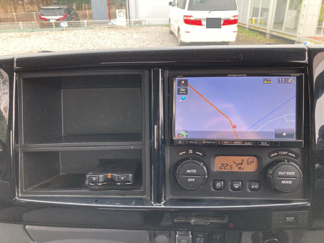 いすゞフォワード平ボディ中型（4t）[写真35]