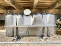 いすゞフォワードユニック4段中型（4t）[写真19]