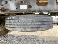 いすゞフォワードユニック4段中型（4t）[写真20]