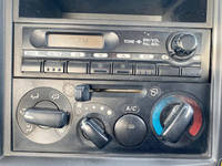 いすゞフォワードユニック4段中型（4t）[写真36]