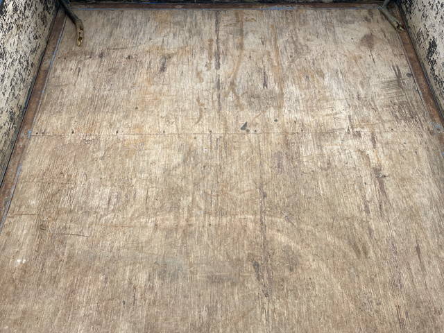 いすゞエルフダブルキャブ（Wキャブ）小型（2t・3t）[写真12]