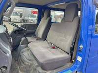 いすゞエルフダブルキャブ（Wキャブ）小型（2t・3t）[写真23]