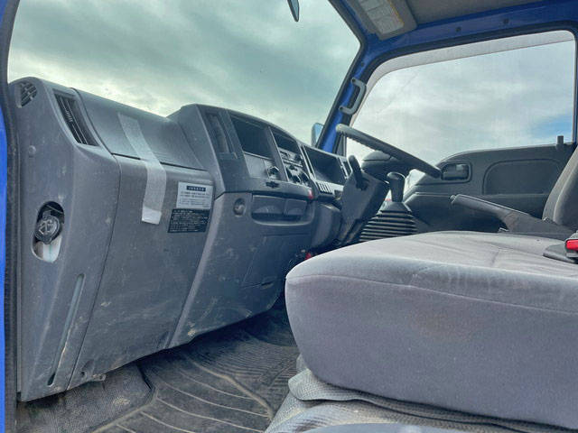 いすゞエルフダブルキャブ（Wキャブ）小型（2t・3t）[写真27]