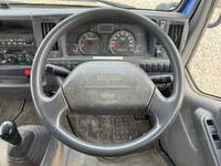 いすゞエルフダブルキャブ（Wキャブ）小型（2t・3t）[写真33]