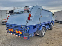 三菱ふそうキャンターパッカー車（塵芥車）小型（2t・3t）[写真02]
