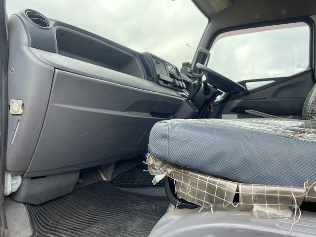 三菱ふそうキャンターパッカー車（塵芥車）小型（2t・3t）[写真30]