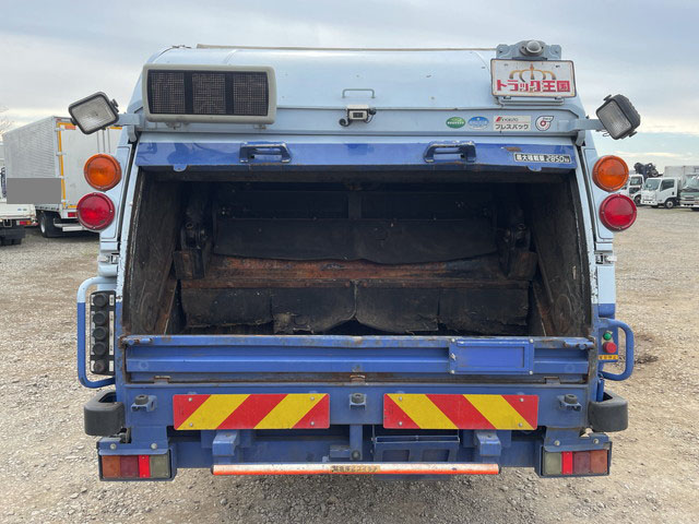 三菱ふそうキャンターパッカー車（塵芥車）小型（2t・3t）[写真09]