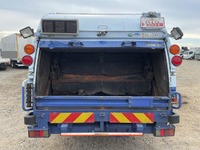 三菱ふそうキャンターパッカー車（塵芥車）小型（2t・3t）[写真09]