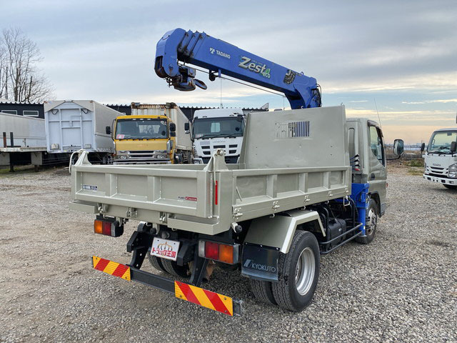 三菱ふそうキャンターダンプ・クレーン付小型（2t・3t）[写真02]