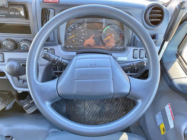 三菱ふそうキャンターダンプ・クレーン付小型（2t・3t）[写真37]