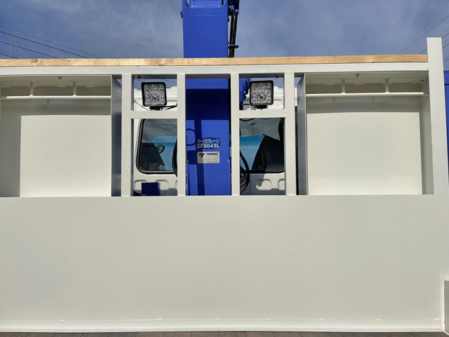 三菱ふそうファイターセルフクレーン4段増トン（6t・8t）[写真20]