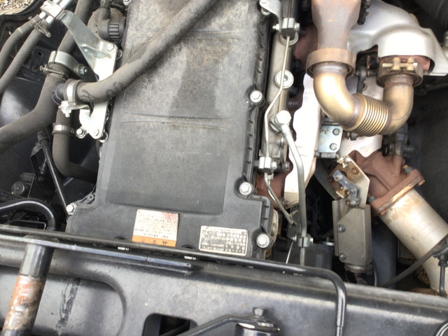 三菱ふそうスーパーグレートトレーラーヘッド（トラクターヘッド）大型（10t）[写真17]