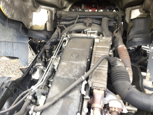 三菱ふそうスーパーグレートトレーラーヘッド（トラクターヘッド）大型（10t）[写真18]