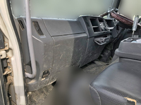 いすゞフォワード深ダンプ（土砂禁ダンプ）中型（4t）[写真28]