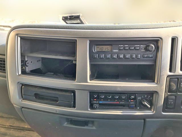 UDトラックスコンドルアルミブロック増トン（6t・8t）[写真28]