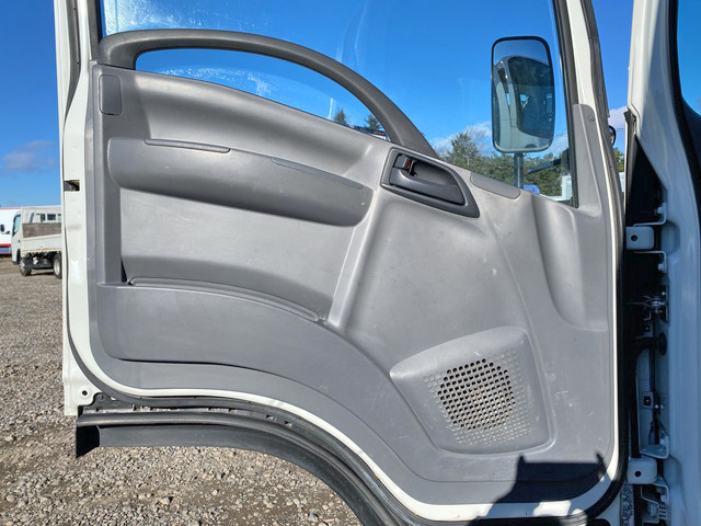 いすゞエルフ平ボディ小型（2t・3t）[写真30]