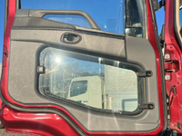 三菱ふそうスーパーグレートセルフクレーン4段大型（10t）[写真29]