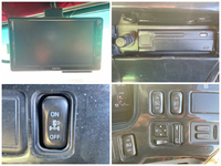 三菱ふそうスーパーグレートセルフクレーン4段大型（10t）[写真38]