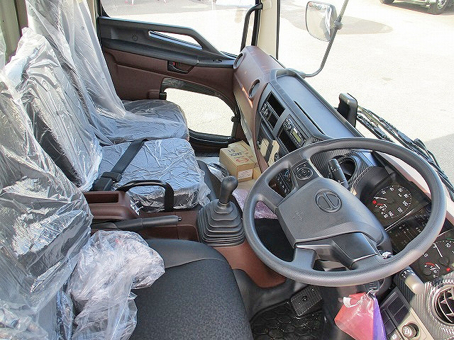 日野レンジャーコンテナ専用車中型（4t）[写真03]