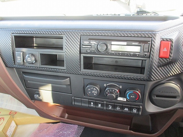 日野レンジャーコンテナ専用車中型（4t）[写真04]