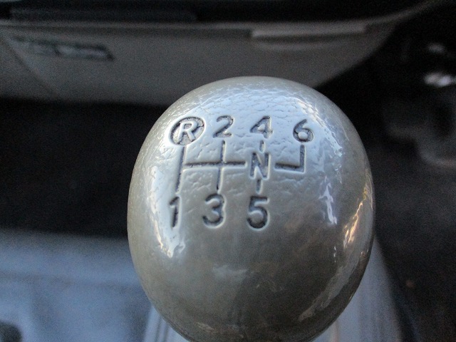 日野デュトロアルミバン小型（2t・3t）[写真06]