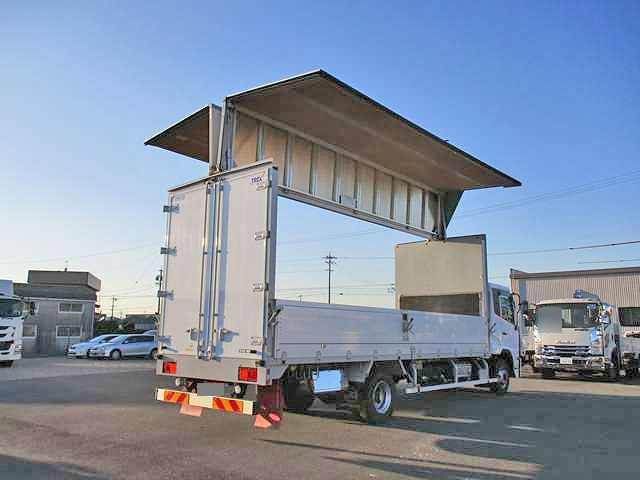 UDトラックスコンドルアルミウイング中型（4t）[写真02]