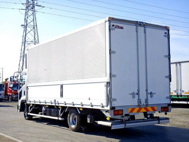 いすゞフォワードアルミウイング中型（4t）[写真03]