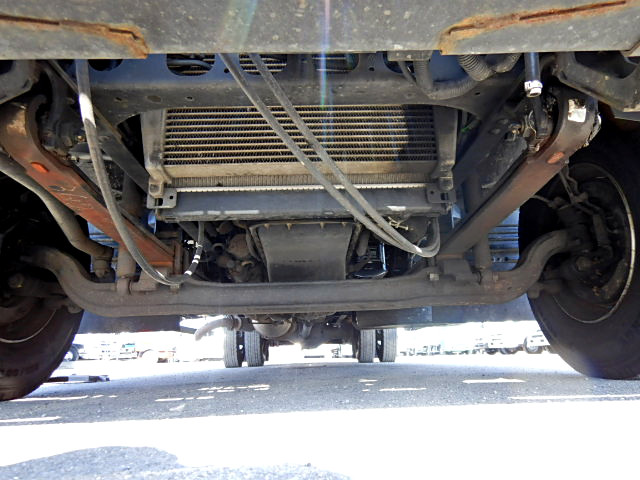 いすゞフォワードアルミウイング中型（4t）[写真33]