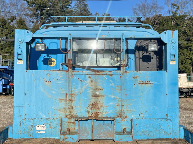 いすゞギガセルフローダー大型（10t）[写真12]