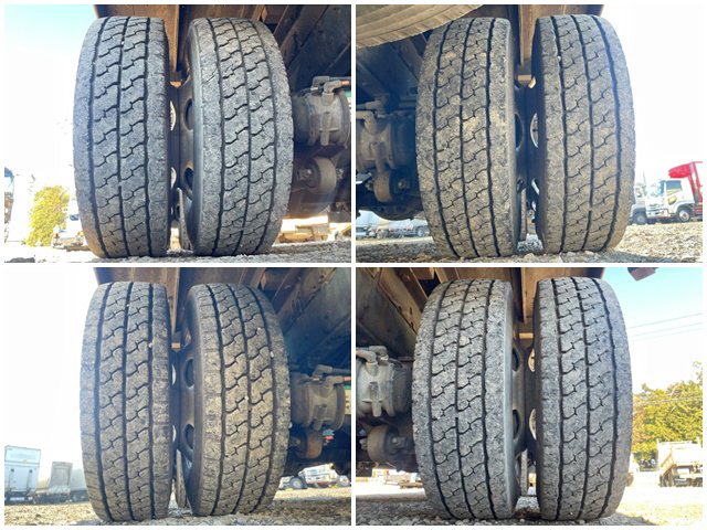 いすゞギガセルフローダー大型（10t）[写真16]