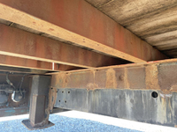 いすゞギガセルフローダー大型（10t）[写真19]