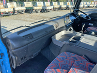 いすゞギガセルフローダー大型（10t）[写真31]