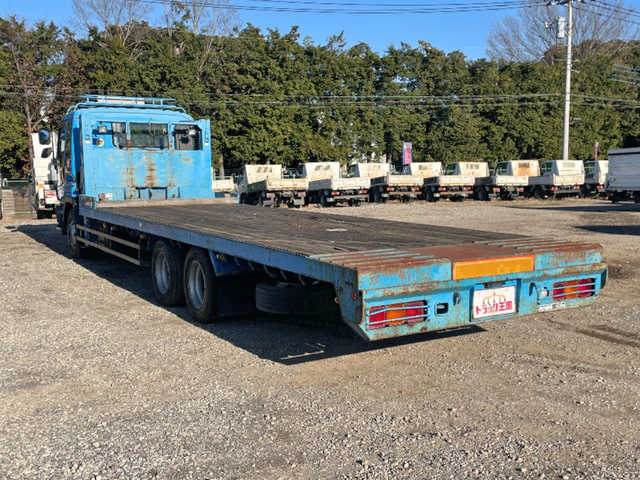 いすゞギガセルフローダー大型（10t）[写真04]